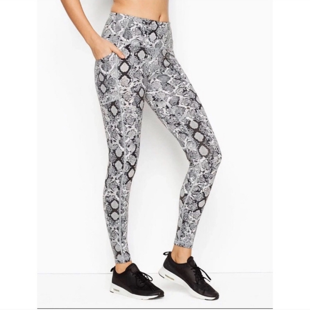 VS Sport "Knockout" Leggings Gray Snake Print
